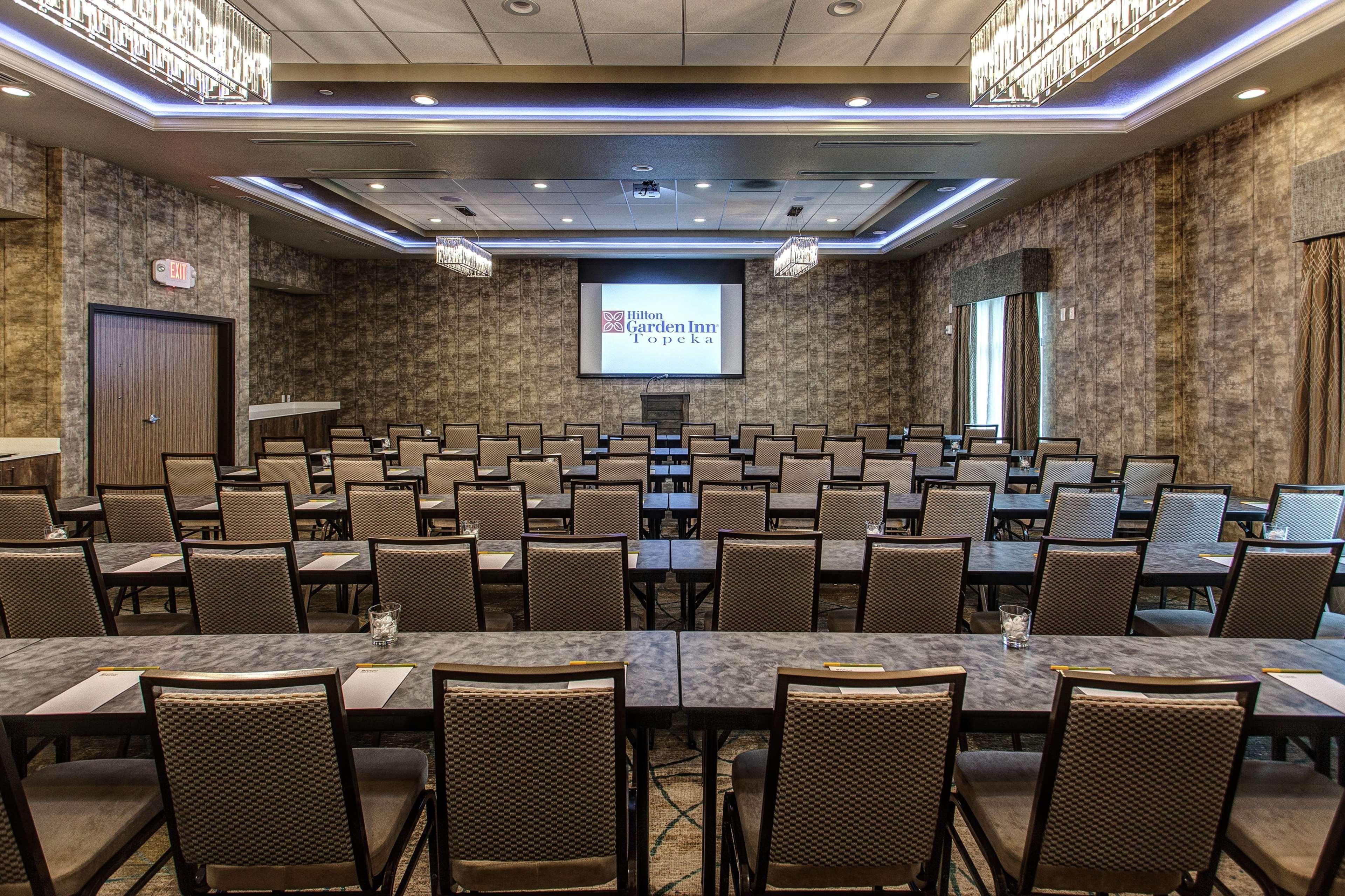 Hilton Garden Inn Topeka Eksteriør bilde