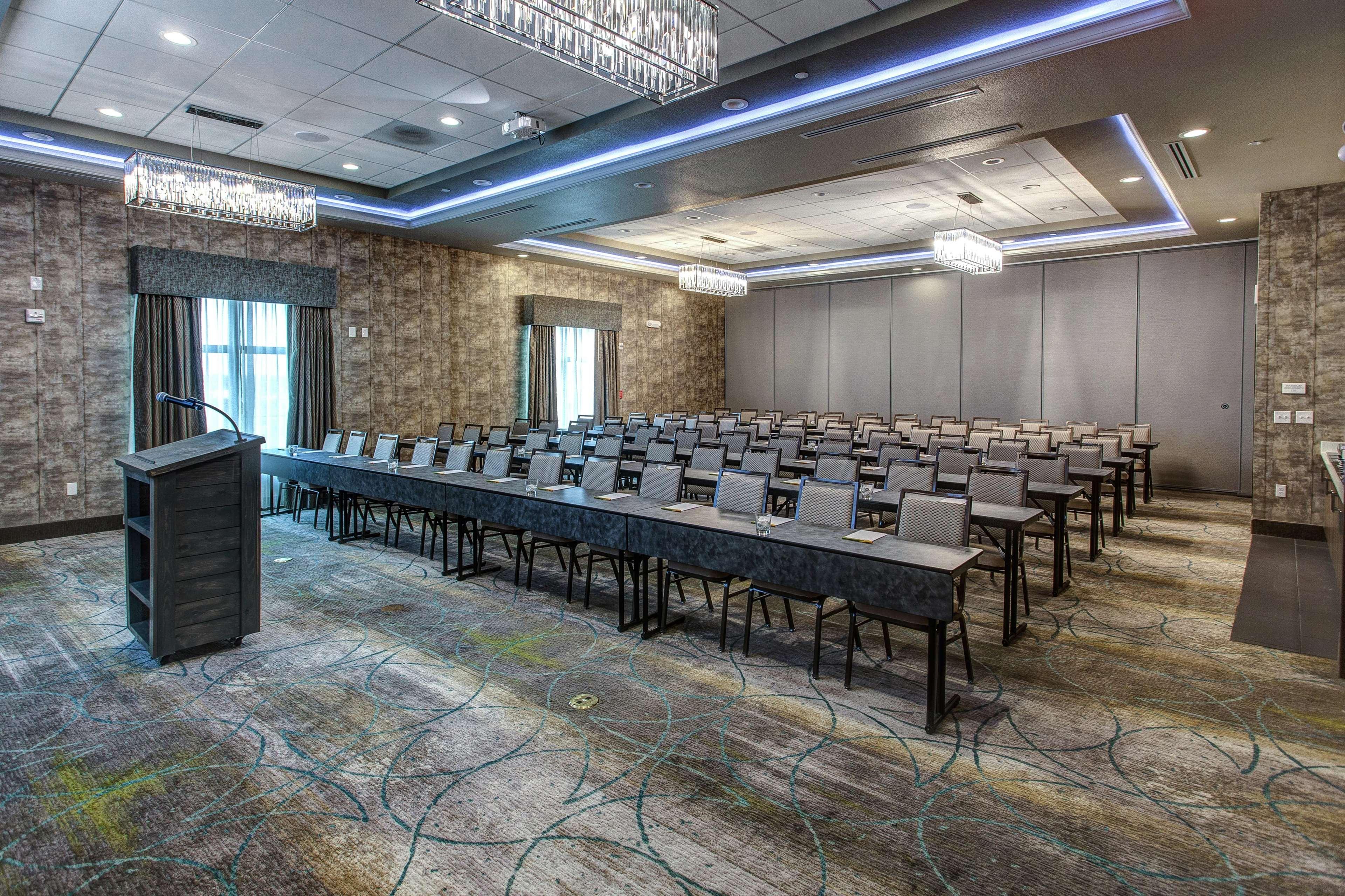 Hilton Garden Inn Topeka Eksteriør bilde