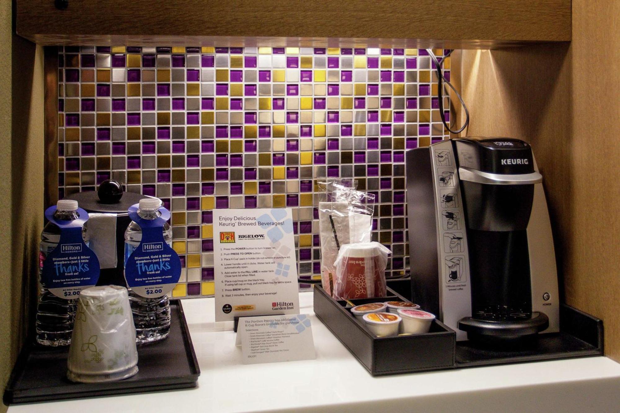 Hilton Garden Inn Topeka Eksteriør bilde