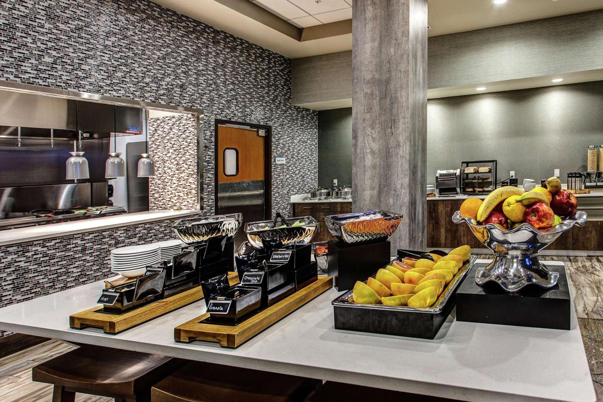 Hilton Garden Inn Topeka Eksteriør bilde
